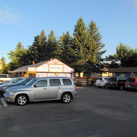 Blue Mountain Motel Pincher Creek Exterior foto