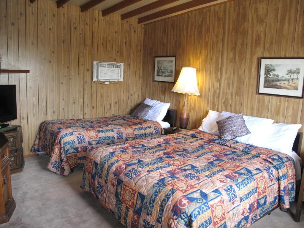 Blue Mountain Motel Pincher Creek Zimmer foto